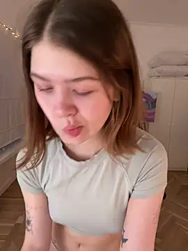 AmberIIey online show from 03-09-25, 04:11