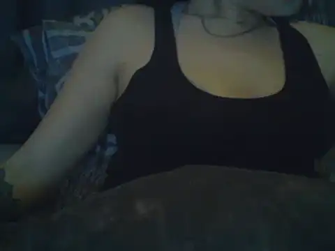 Snapshot of geilmeisje98 chatting on 12-12-24, 10:31 geilmeisje98 online show from 12-12-24, 10:31