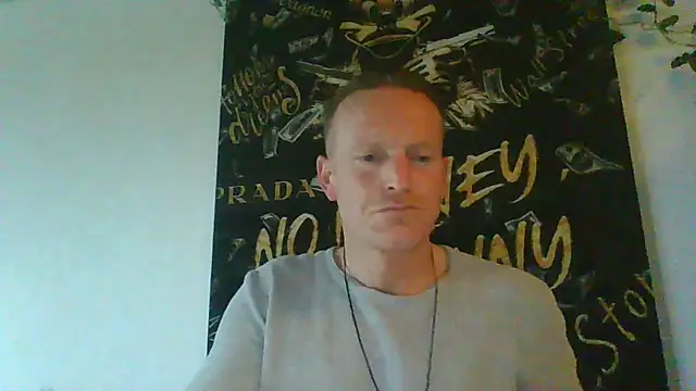 Snapshot of Dutch34_ chatting on 06-08-26, 05:13 Dutch34 online show from 06-08-26, 05:13
