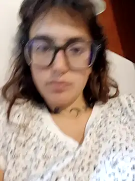 Snapshot of Blulilla69 chatting on 09-29-25, 08:19 Blulilla69 online show from 09-29-25, 08:19