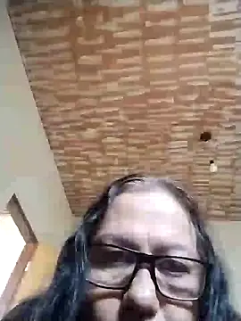 Snapshot of catdool chatting on 01-02-25, 04:35 catdool online show from 01-02-25, 04:35