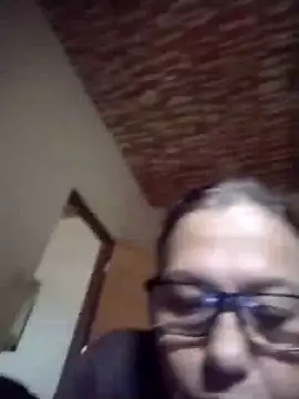 Snapshot of catdool chatting on 01-02-25, 08:35 catdool online show from 01-02-25, 08:35