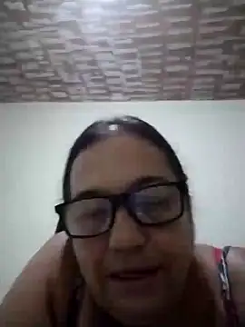 Snapshot of catdool chatting on 01-09-25, 10:41 catdool online show from 01-09-25, 10:41