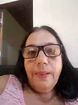 Snapshot of catdool chatting on 01-20-25, 10:07 catdool online show from 01-20-25, 10:07