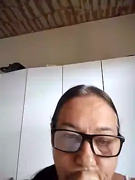 Snapshot of catdool chatting on 01-31-25, 04:06 catdool online show from 01-31-25, 04:06