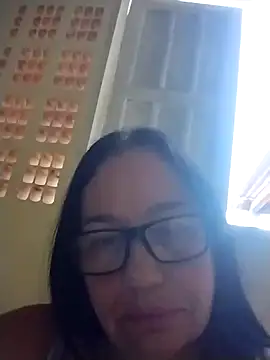 Snapshot of catdool chatting on 02-18-25, 10:27 catdool online show from 02-18-25, 10:27