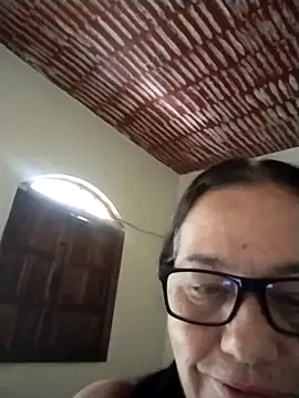 Snapshot of catdool chatting on 02-22-25, 12:29 catdool online show from 02-22-25, 12:29