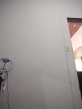 Snapshot of catdool chatting on 03-11-25, 10:07 catdool online show from 03-11-25, 10:07