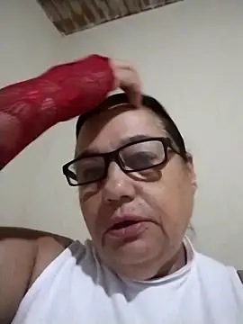 Snapshot of catdool chatting on 03-19-25, 05:17 catdool online show from 03-19-25, 05:17