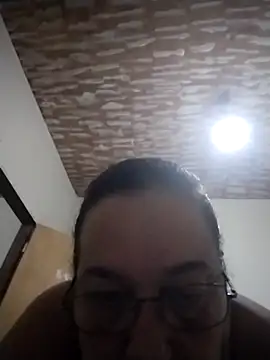 Snapshot of catdool chatting on 09-10-25, 11:38 catdool online show from 09-10-25, 11:38