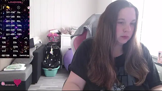 Snapshot of AureliaWinter chatting on 06-14-26, 10:28 AureliaWinter online show from 06-14-26, 10:28