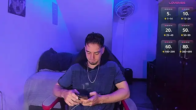 Alex smith00 online show from 03-01-26, 05:04