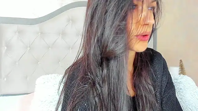 JennaMyers online show from 12-15-25, 08:13