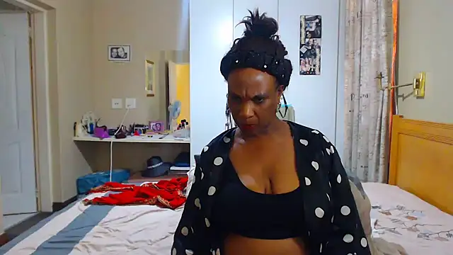 Hotgrannyx online show from 01-28-25, 11:28