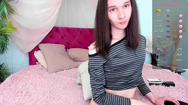 loliwoods online show from 07-31-26, 01:54