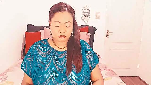 Snapshot of Indianlust69 chatting on 12-11-24, 08:36 Indianlust69 online show from 12-11-24, 08:36