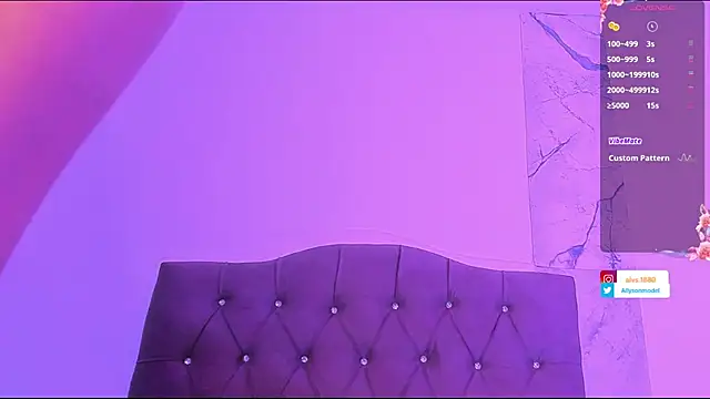 Snapshot of alysson_18 chatting on 09-30-25, 01:16 alysson 18 online show from 09-30-25, 01:16