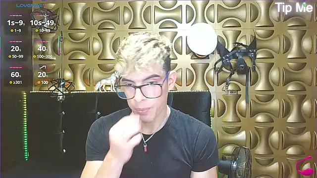 angel sexyevil online show from 02-26-25, 12:25