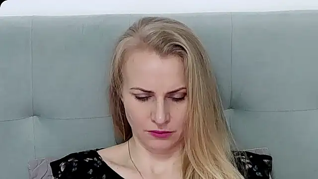 K  Adrienne online show from 03-23-26, 07:01