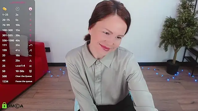 VickyGolden online show from 05-17-26, 05:27