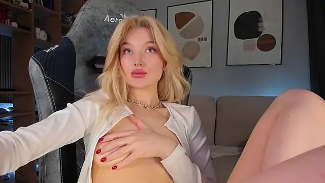 Snapshot of sugar_club chatting on 01-29-25, 10:01 sugar club online show from 01-29-25, 10:01