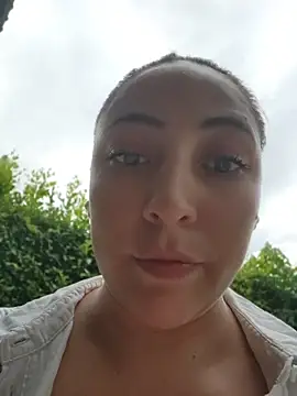 VickyHoult online show from 07-11-26, 10:55