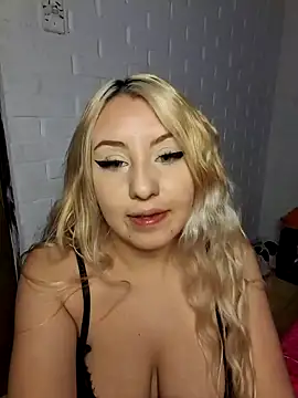 NibiruNairobi69 online show from 01-24-25, 03:43