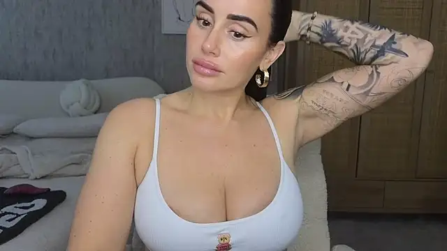 LibbyLoveHeartx online show from 11-06-25, 11:33