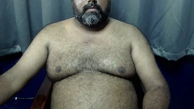 hairysubcub 70 online show from 10-23-25, 08:13