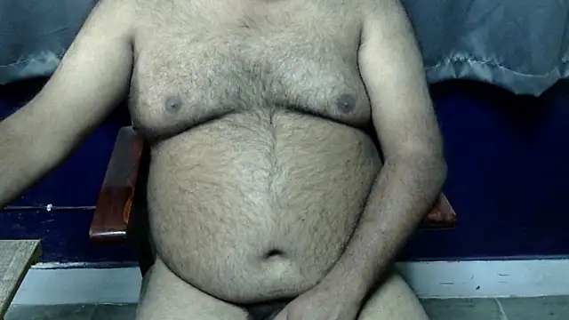 hairysubcub 70 online show from 11-28-25, 05:21