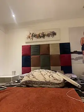 sexyTHANDO online show from 10-29-25, 08:54