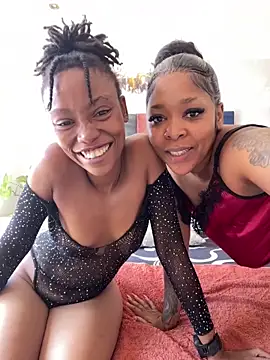 Snapshot of sexyTHANDO chatting on 04-02-26, 09:51 sexyTHANDO online show from 04-02-26, 09:51