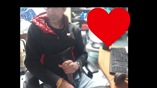 Gsmile1 online show from 03-12-26, 08:48