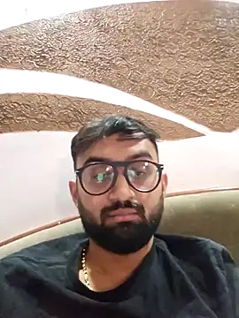 Snapshot of love4shownude chatting on 01-20-25, 03:04 love4shownude online show from 01-20-25, 03:04