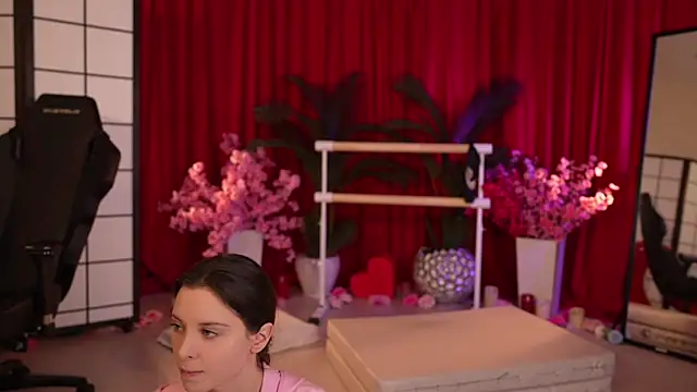 KittyCaitlin online show from 03-20-25, 08:08