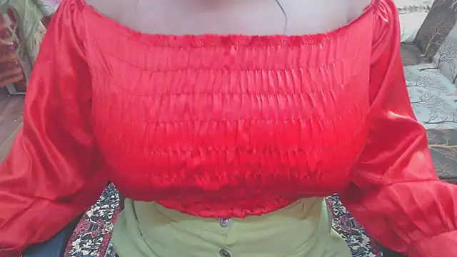 Snapshot of Mahikhanna_ chatting on 03-04-25, 07:01 Mahikhanna online show from 03-04-25, 07:01