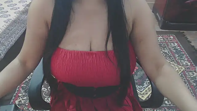 Snapshot of Mahikhanna_ chatting on 01-11-26, 06:57 Mahikhanna online show from 01-11-26, 06:57