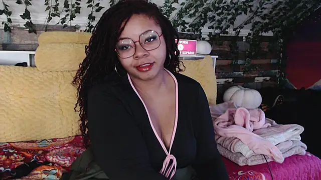 Snapshot of -khayaparker chatting on 02-09-25, 01:56 -khayaparker online show from 02-09-25, 01:56