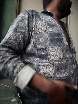 Snapshot of Spicy_aryan chatting on 12-21-24, 12:27 Spicy aryan online show from 12-21-24, 12:27