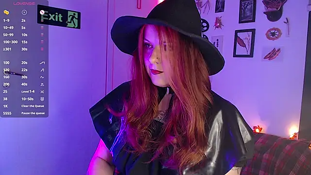 auroralatexprincess online show from 10-30-25, 08:09