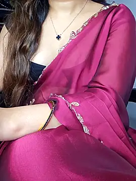 Snapshot of aliyaah_singh chatting on 09-08-25, 05:34 aliyaah singh online show from 09-08-25, 05:34