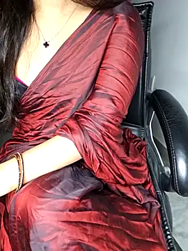 aliyaah singh online show from 11-19-25, 05:57