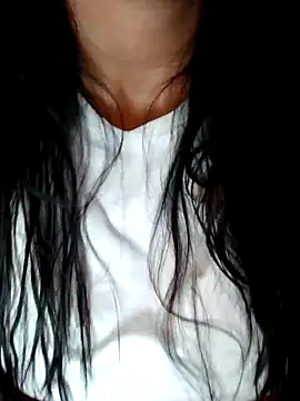 Queen sousou online show from 04-04-26, 05:27