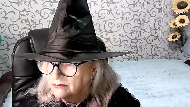 LolkaAlyss online show from 10-25-25, 06:02