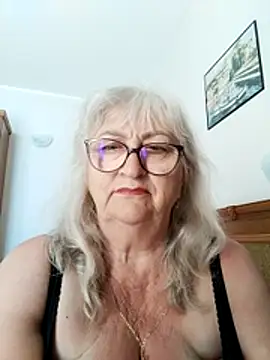 LolkaAlyss online show from 06-25-26, 07:57
