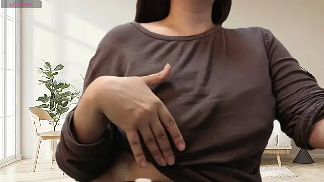 BattyMoll online show from 10-30-25, 03:24