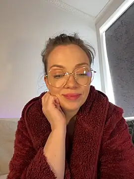 FemDom RubyKnightXXO online show from 09-17-25, 01:57