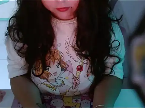 Snapshot of KittyK3 chatting on 12-22-25, 04:09 KittyK3 online show from 12-22-25, 04:09
