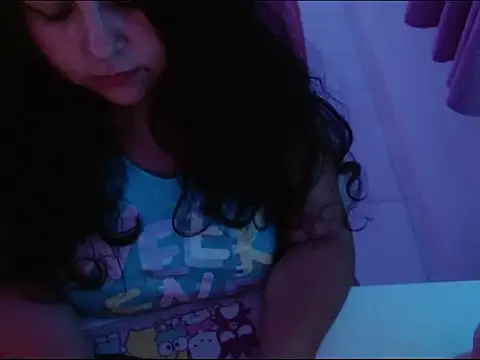 Snapshot of KittyK3 chatting on 02-07-26, 04:38 KittyK3 online show from 02-07-26, 04:38