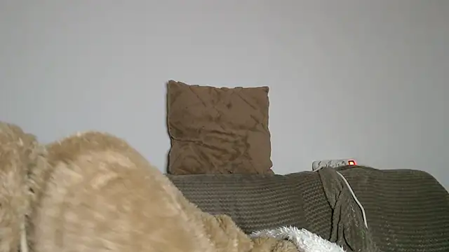 Snapshot of Katze22 chatting on 12-04-24, 07:45 Katze22 online show from 12-04-24, 07:45